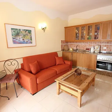 Holiday park Mariposa Montimar Chio (Tenerife)